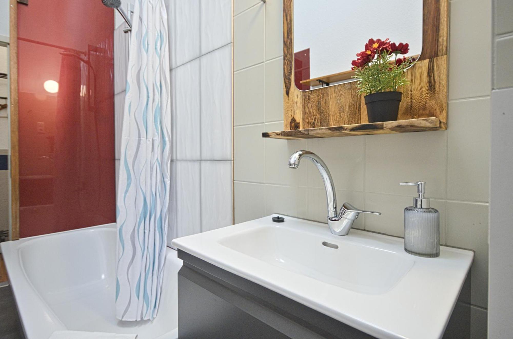 Quiet Courtyard Apartment Berlin Ngoại thất bức ảnh